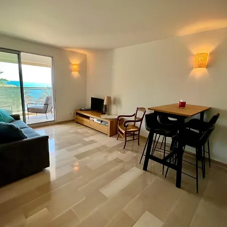 Prázdninový dům Sea View Near Ilette - Sleeps 4 - Parking *